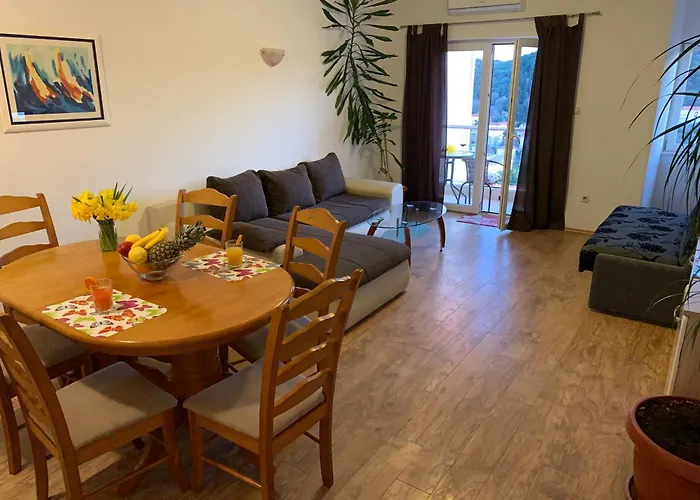 Apartments Orchidea